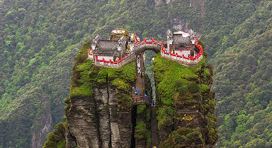 貴州銅仁:梵凈山景美如畫